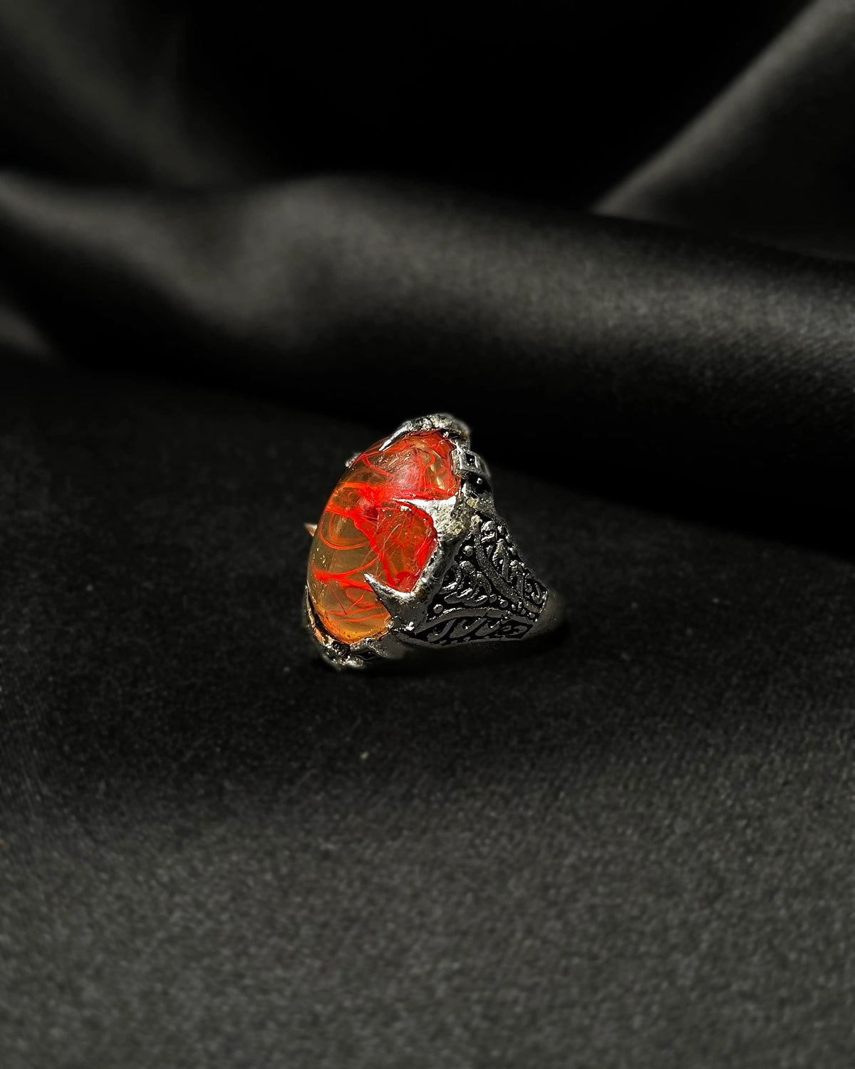 Titan Fang Ring VII