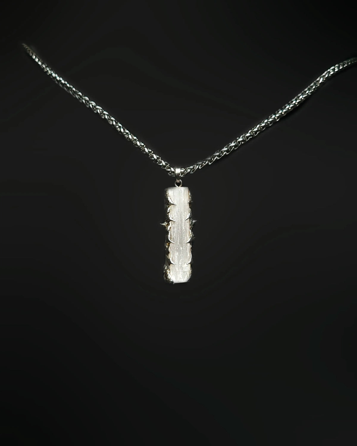 Titan Fang Necklace VII