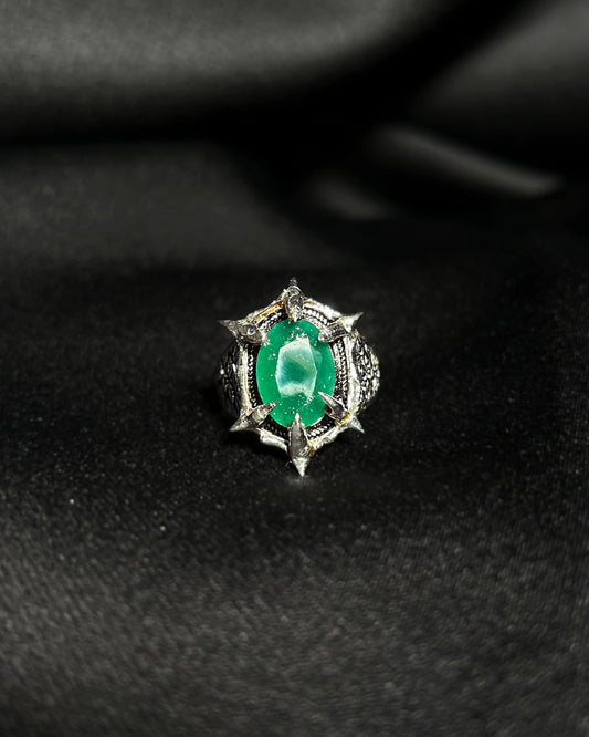 Titan Fang Ring V