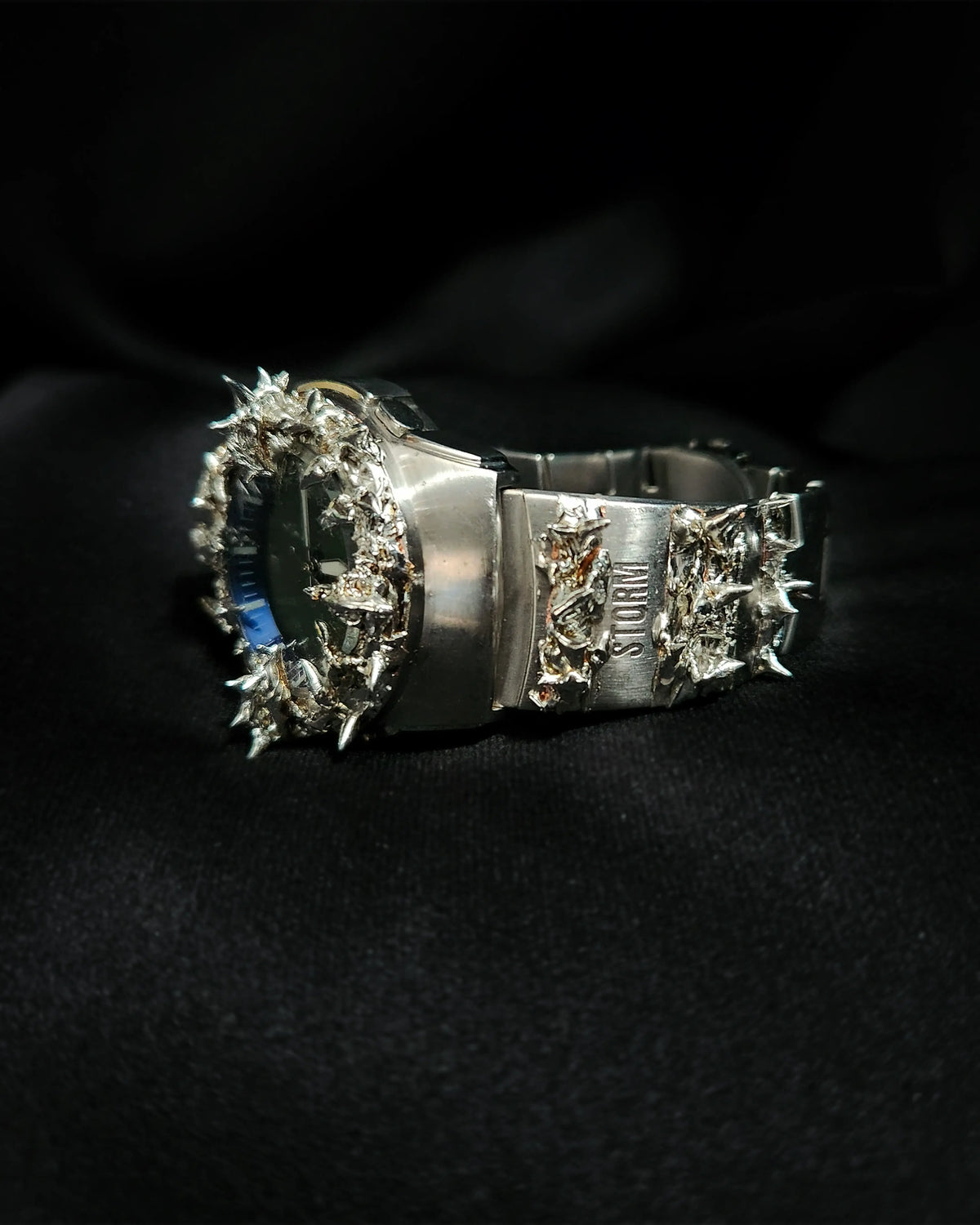 Titan Fang Watch